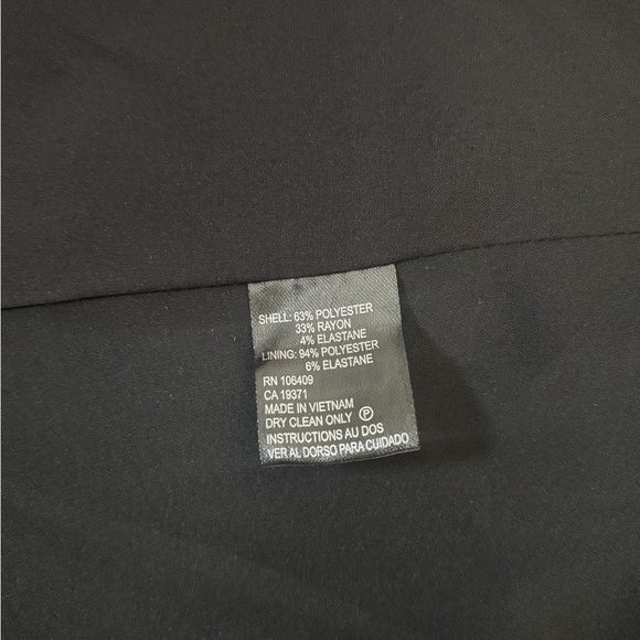 TAHARI Arthur S. Levine Notch Collar Black Blazer - Picture 5 of 6